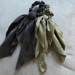 Anthropologie Bow Scrunchies